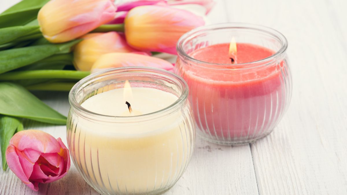 El color de la vela indica la frecuencia que eliges para tu ritual