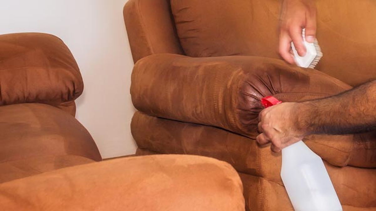 como limpiar un sofa de tela con productos caseros facil rapido