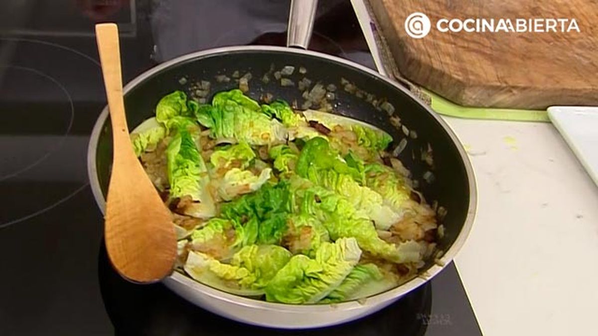 garbanzos con cogollos receta karlos arguinano karl67640321 paso3