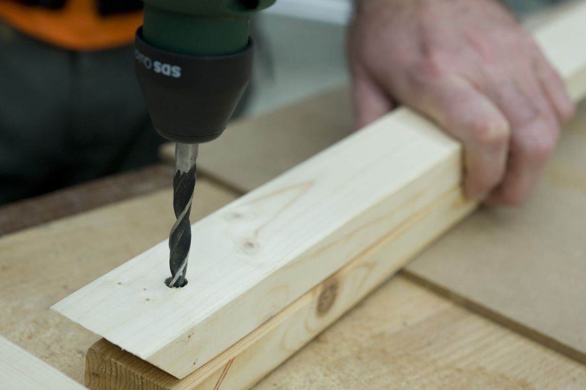 brico 0643 marco leds paso 3