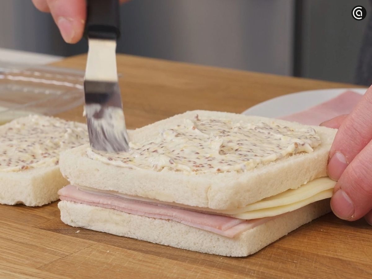 Vamos formando las capas del sandwich