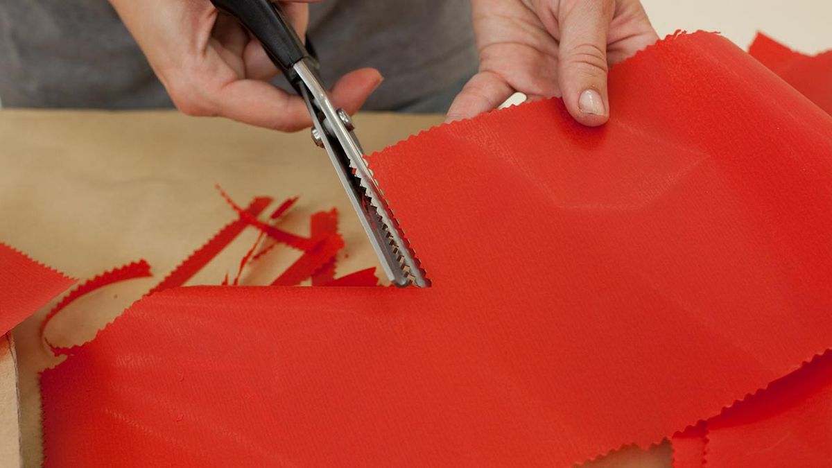 Decoración de Navidad: Chimenea y corona navideña p10