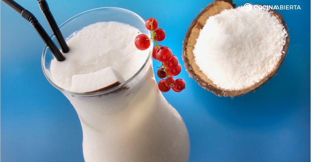Coco loco (con alcohol), receta para preparar este cóctel refrescante