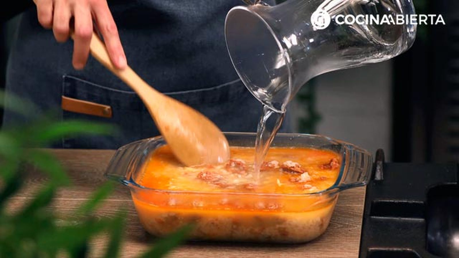 CTIS0897 receta arroz con chorizo al horno paso 4 ca CTIS0897 receta arroz con chorizo al horno paso 4 ca