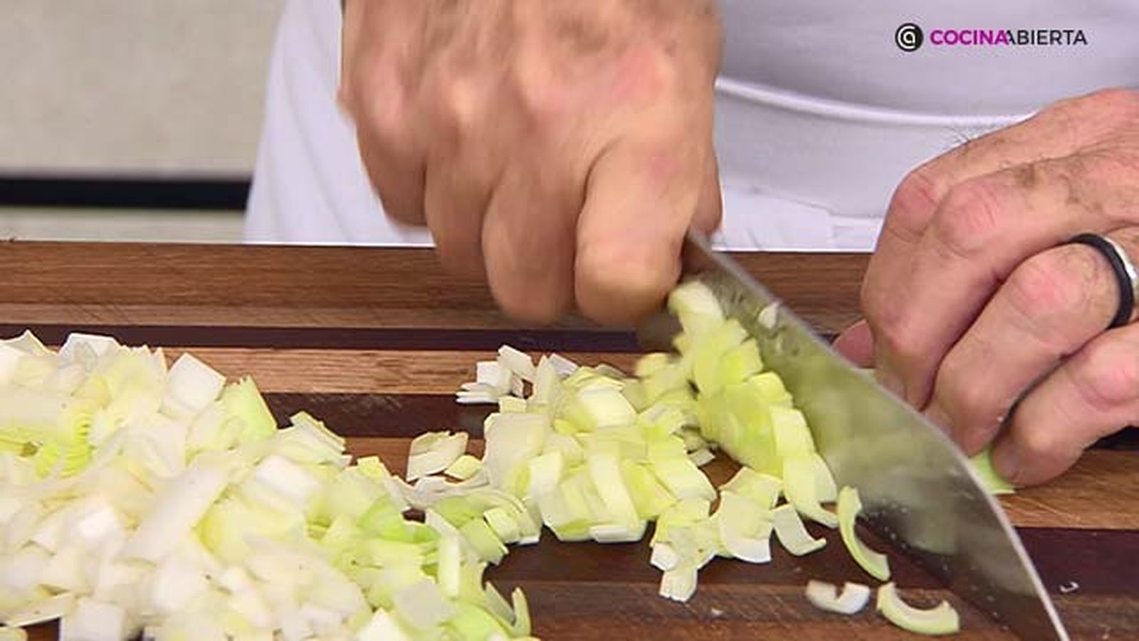 receta vichyssoise habitas ka paso 1