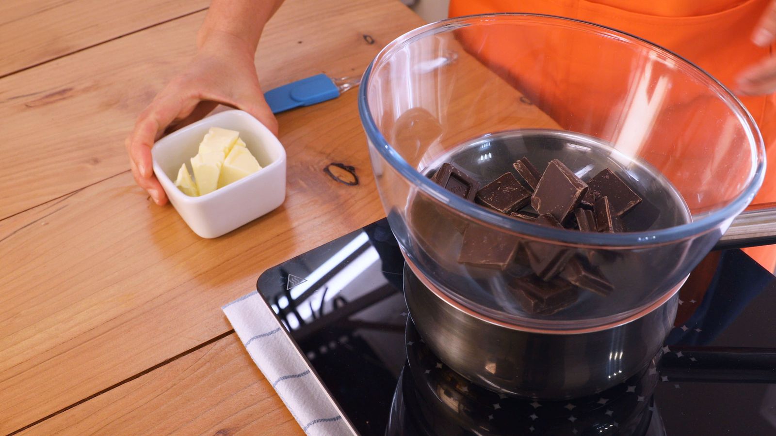 Receta mona de pascua de chocolate  paso 5