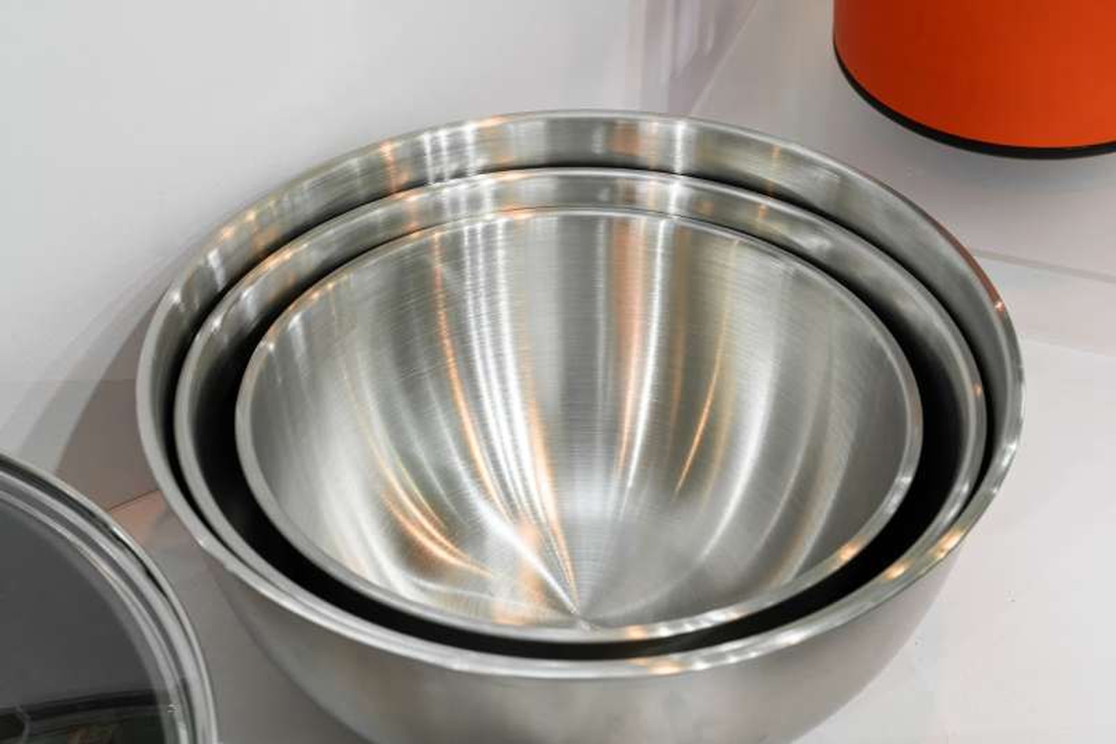 El vinagre es un gran aliado para dejar el aluminio limpio y brillante El vinagre es un gran aliado para dejar el aluminio limpio y brillante