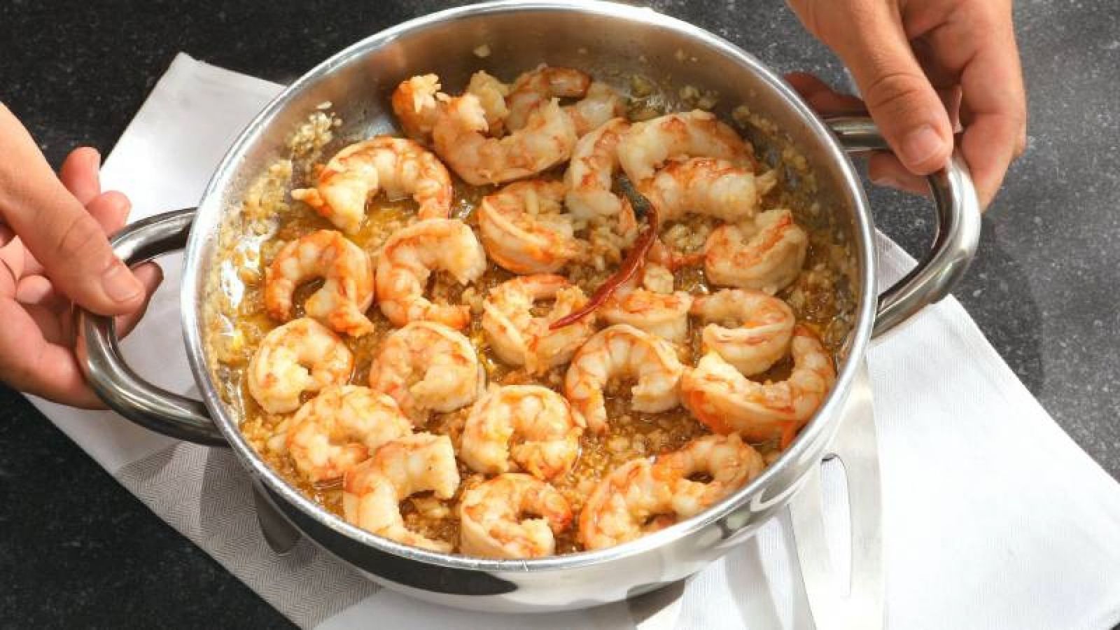 Gambas al ajillo paso 5 Gambas al ajillo paso 5