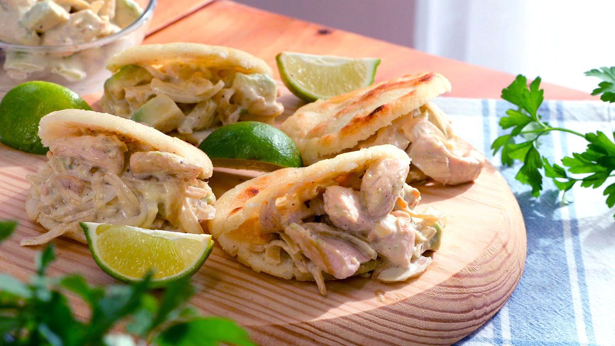 Arepas venezolanas rellenas de pollo   Paso 7