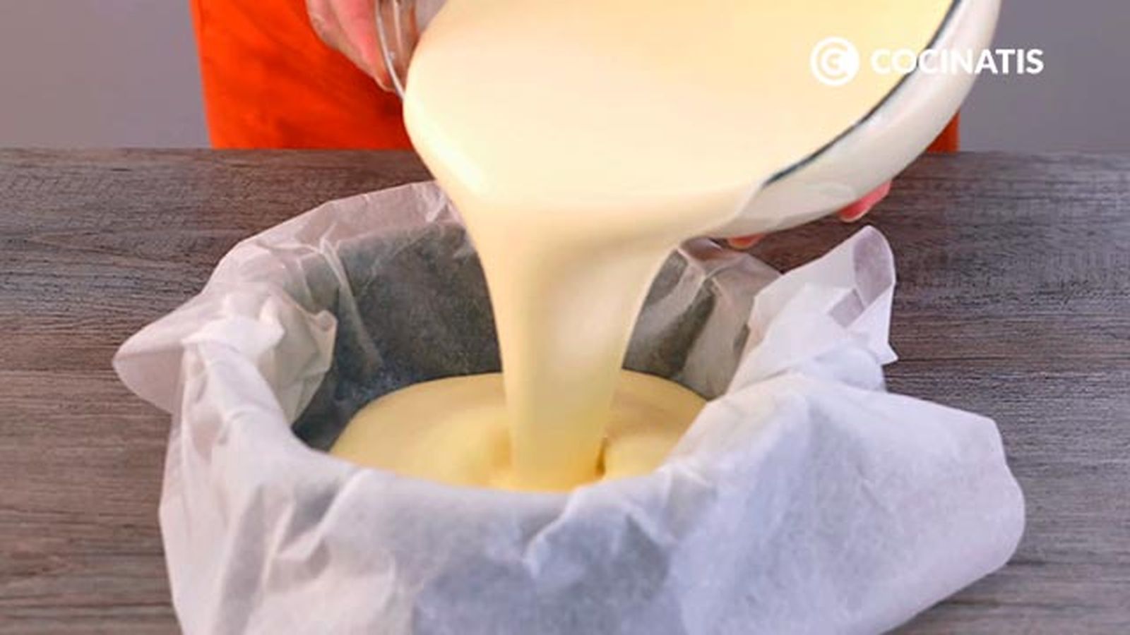Receta de tarta de queso vasca La Viña paso 5 Receta de tarta de queso vasca La Viña paso 5