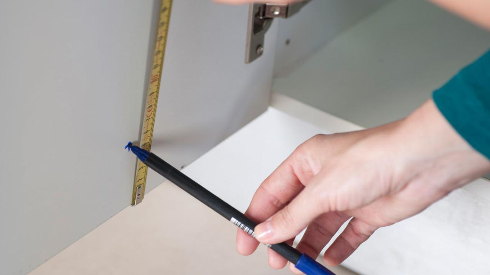 Cubo de apertura automatica paso 1 Cubo de apertura automatica paso 1