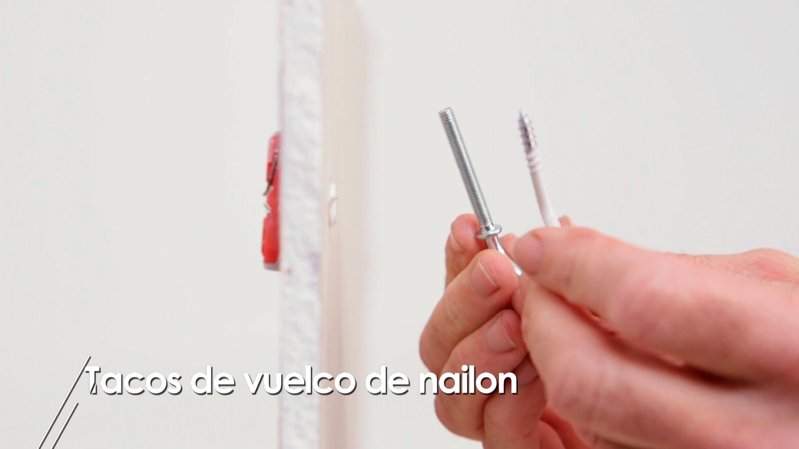 Cómo usar tacos de vuelco de nylon paso 5 Cómo usar tacos de vuelco de nylon paso 5