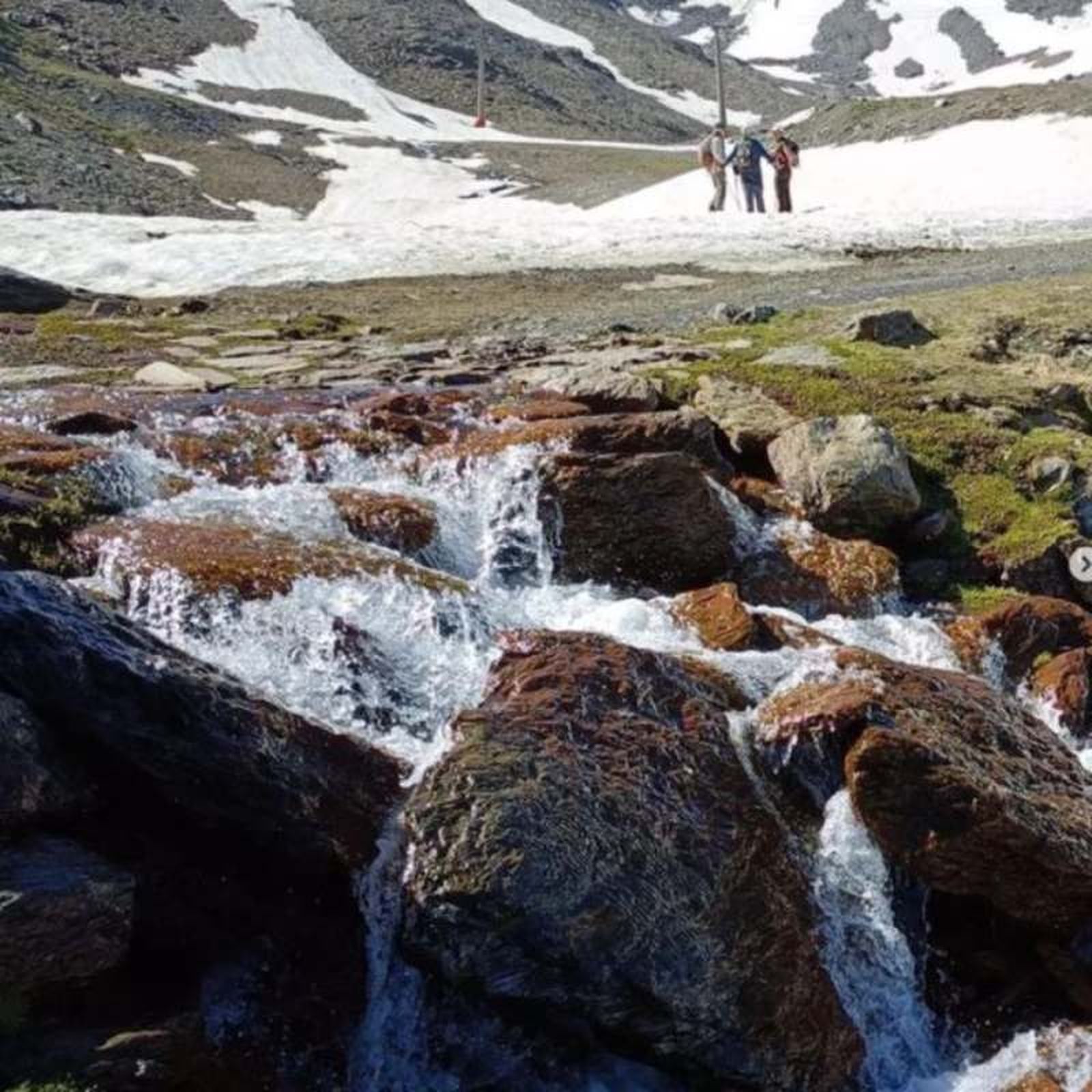 El deshielo en Sierra Nevada El deshielo en Sierra Nevada