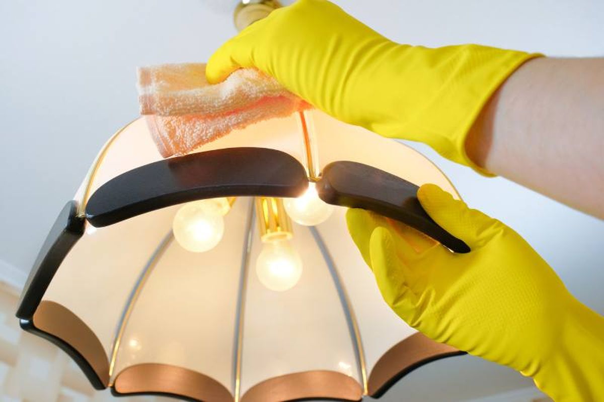 Tulipa de tela impecable tras su limpieza