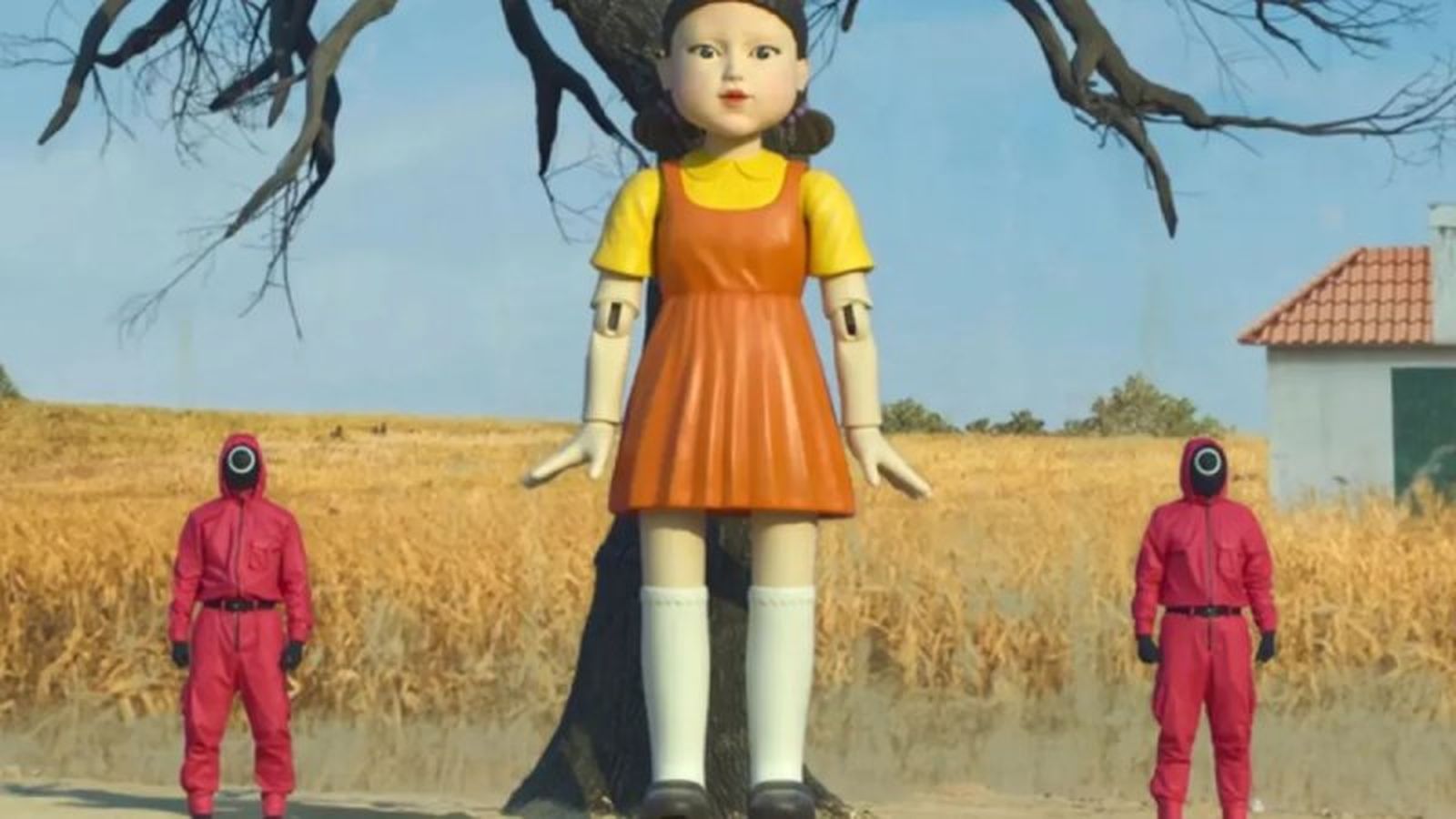 Muñeca gigante de la serie El juego del calamar 2 Muñeca gigante de la serie El juego del calamar 2