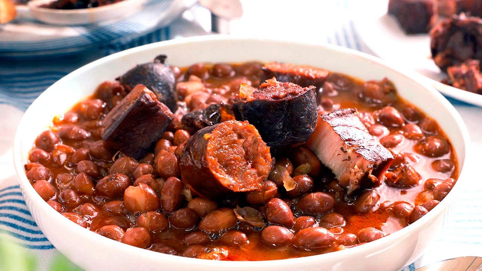 Platos de cuchara de toda la vida alubias rojas Platos de cuchara de toda la vida alubias rojas