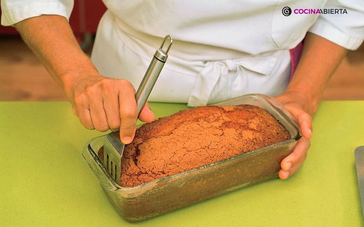 Haz palanca con la misma espátula