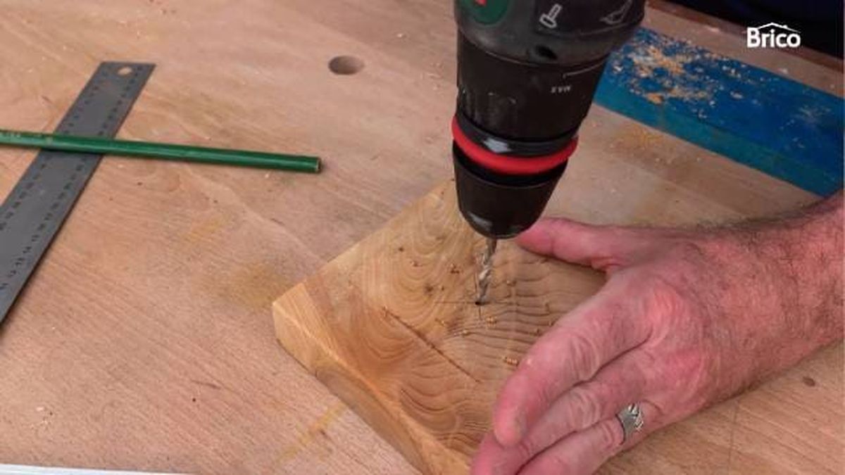 bricomania 55 como hacer una lampara de mesa nordica 6