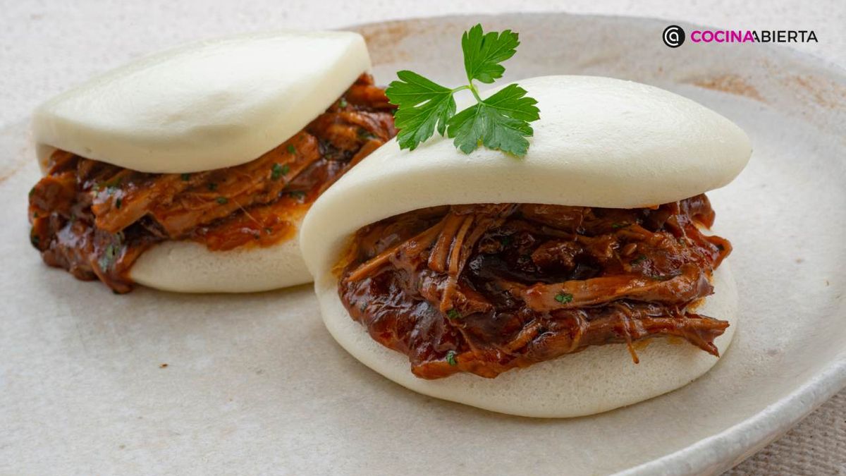 Pan bao relleno de cerdo agridulce, la única receta de carne del ranking