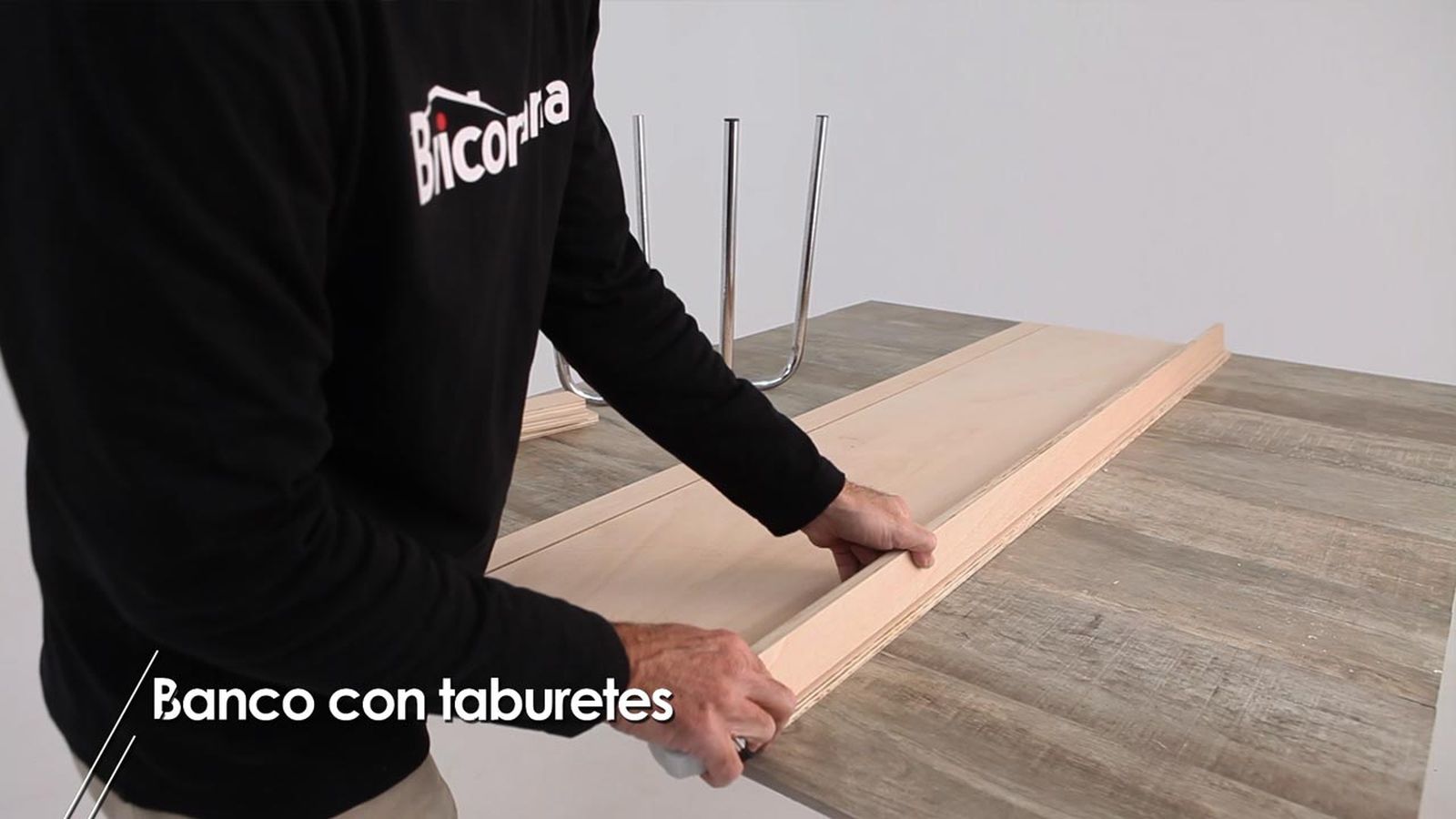 brico 1016 briconsejo 1 hacer banco con taburetes paso 2 brico 1016 briconsejo 1 hacer banco con taburetes paso 2