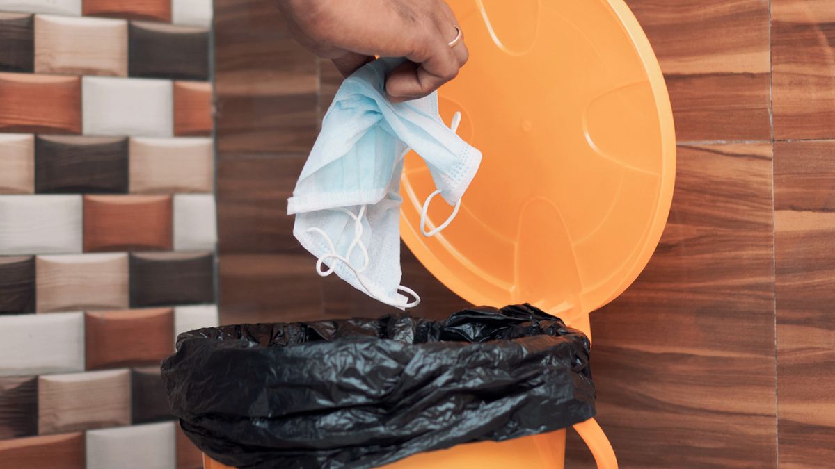 a que contenedor deben tirarse las mascarillas quirugicas