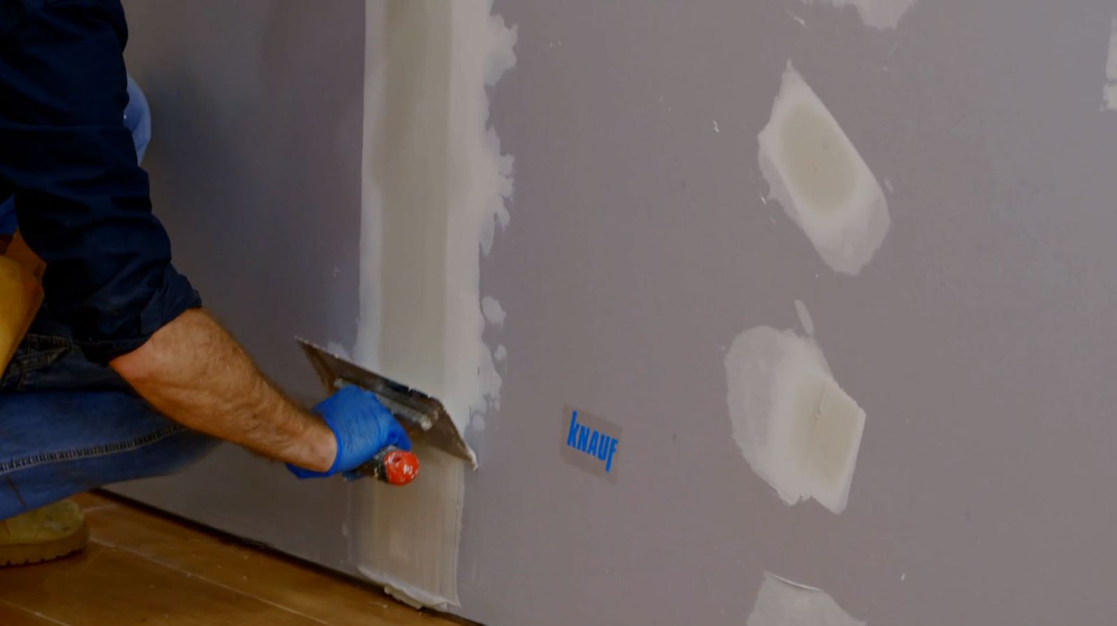 Cómo instalar un trasdosado en una pared paso 9 Cómo instalar un trasdosado en una pared paso 9