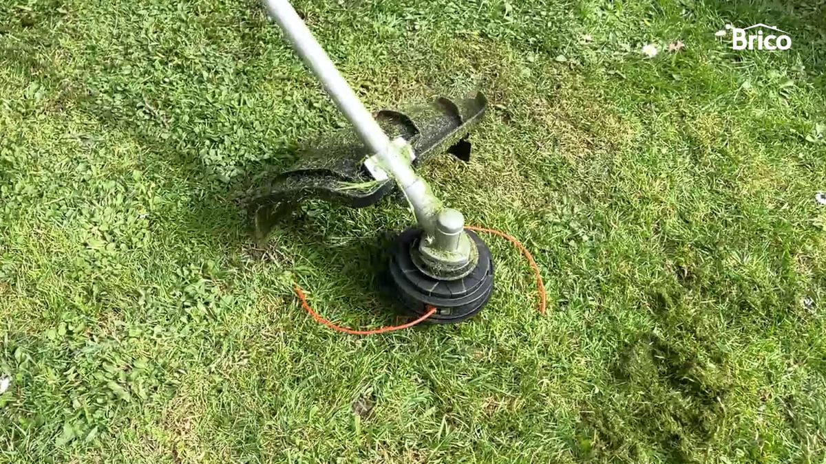 poner hilo desbrozadora 1