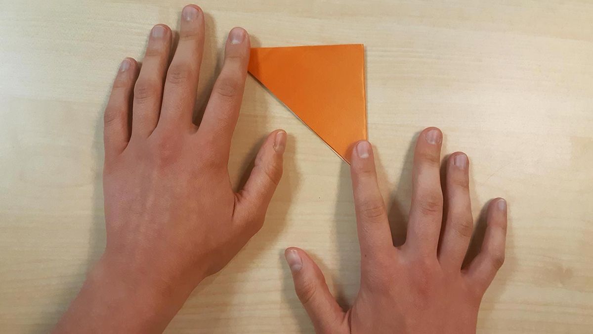 como hacer un perro shiba inu de origami paso 2