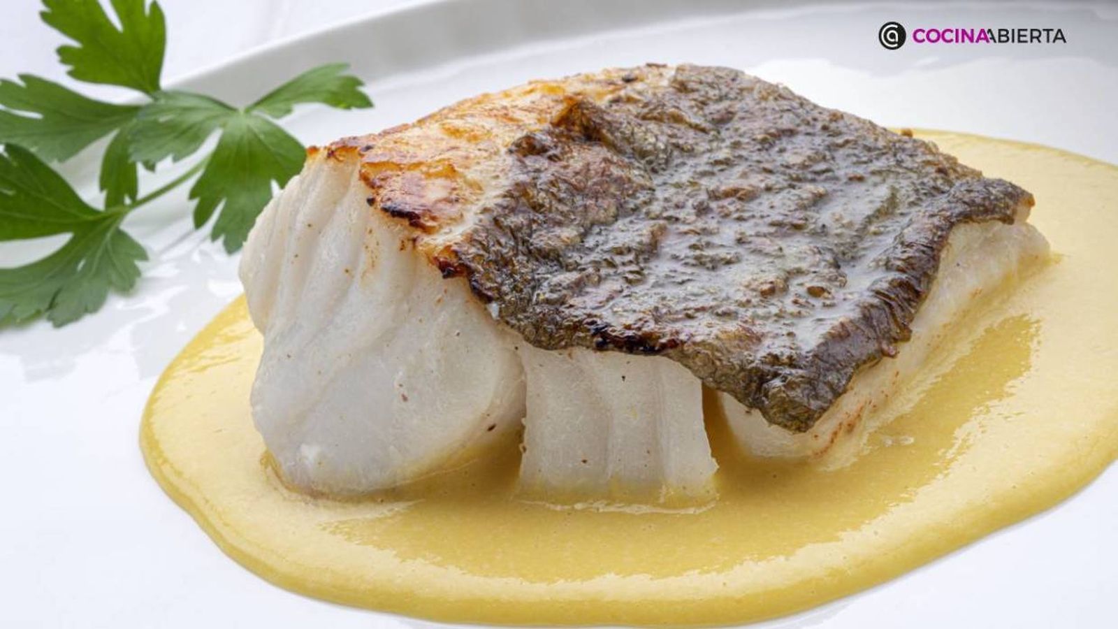 Bacalao fresco con salsa de pimientos por Karlos Arguiñano