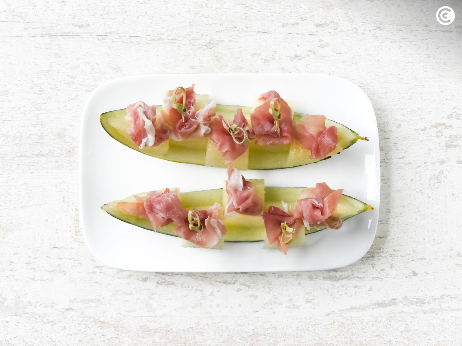 Repartir el jamón en el melón