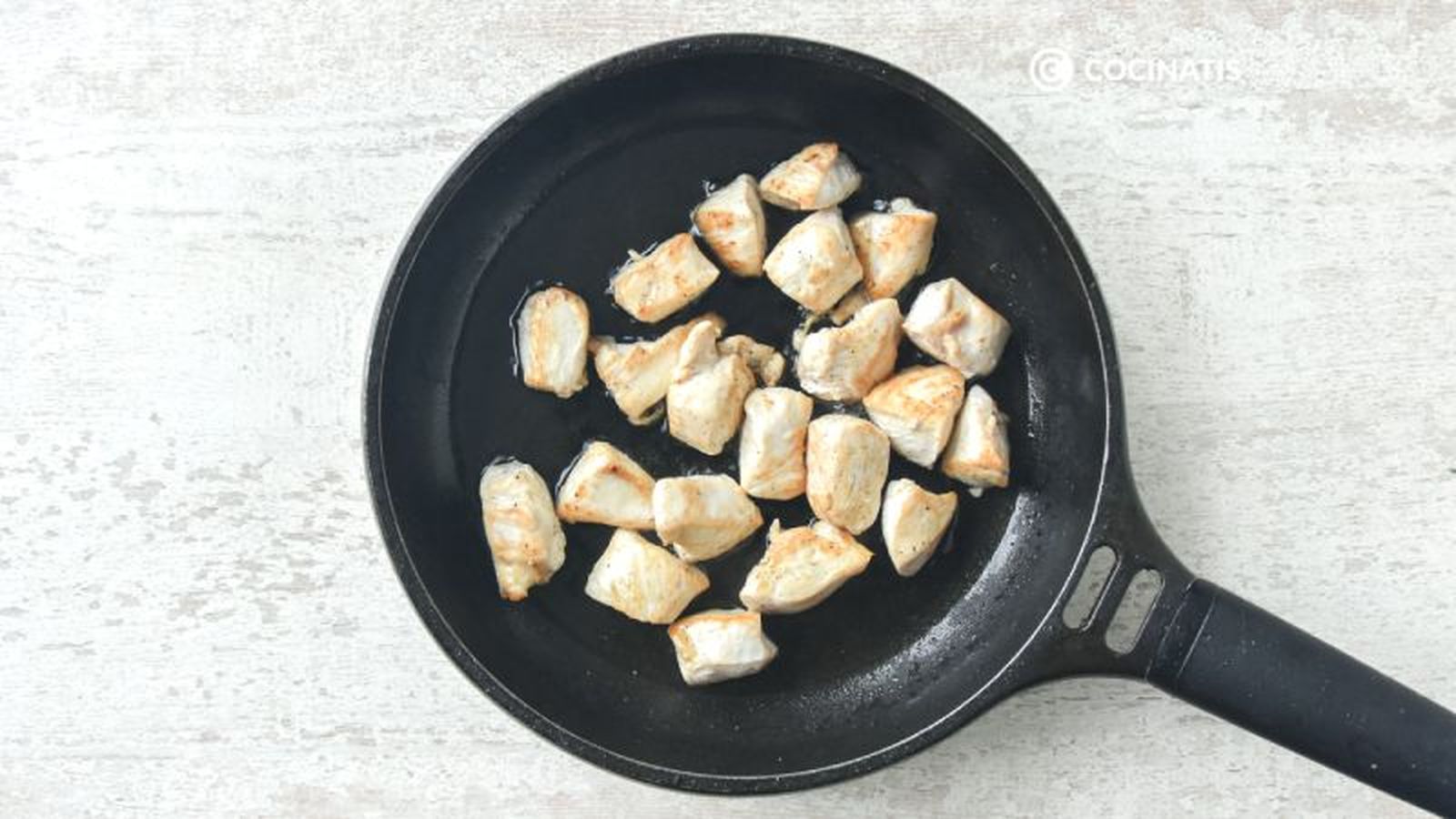 Doramos la pechuga de pollo