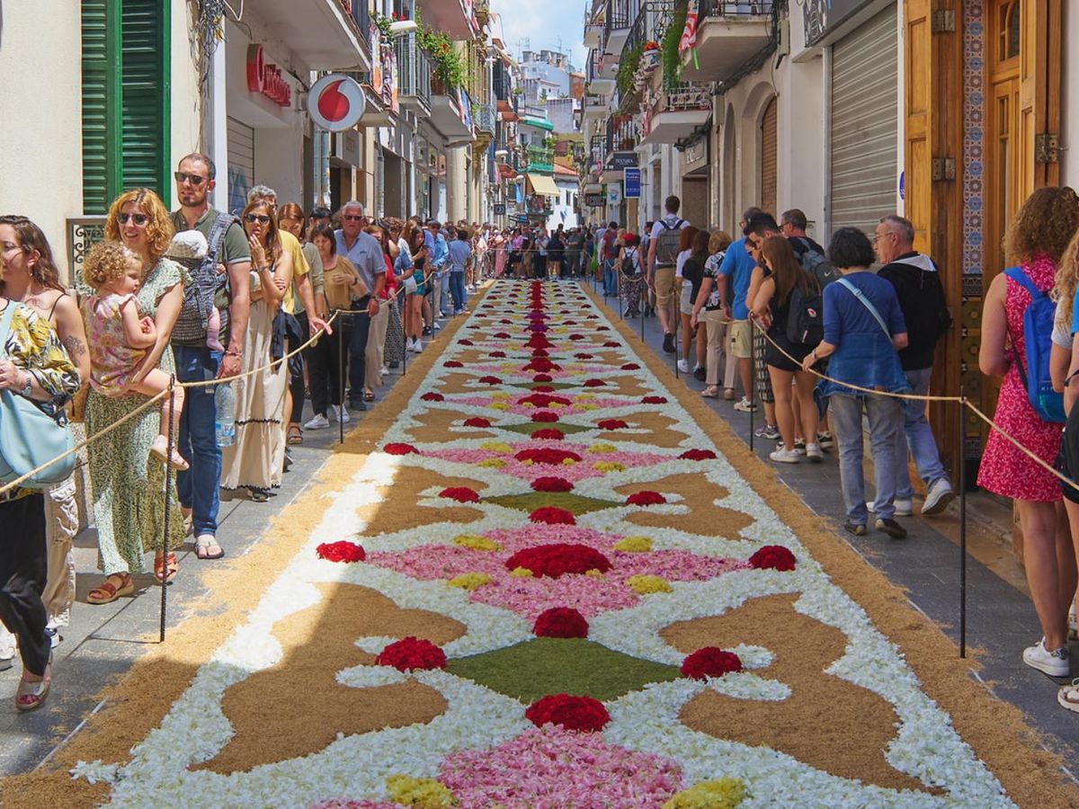 Las alfombras florales del Corpus Christi son una tradición reconocida.