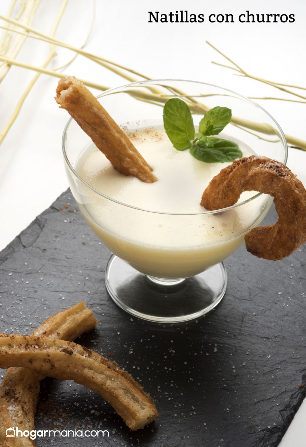 HCTU0344 Natillas con churros vertical xl