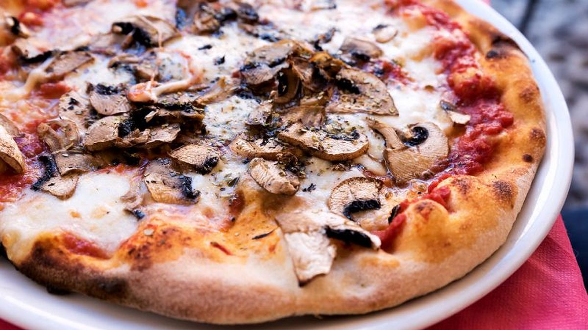Pizza funghi