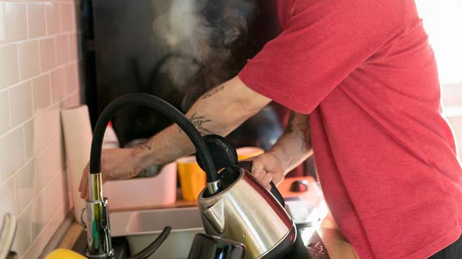 como limpiar el hervidor jarra electrico con trucos caseros vinagre como limpiar el hervidor jarra electrico con trucos caseros vinagre
