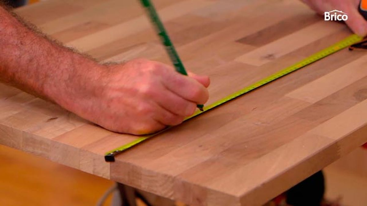 Instalar encimera de cocina de madera paso 3