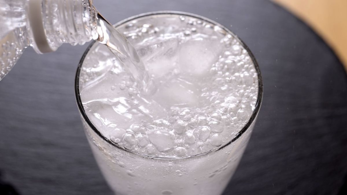 Agua con gas