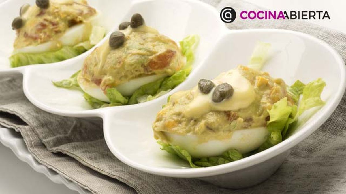 huevos rellenos de salmon