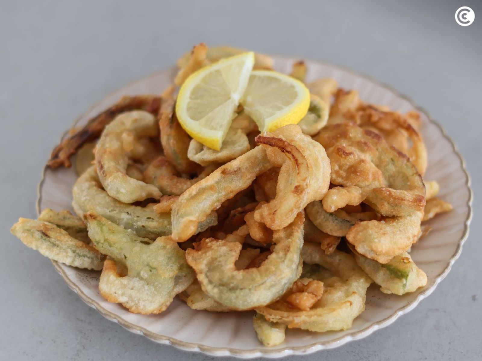 Rabas de verduras con limón Rabas de verduras con limón