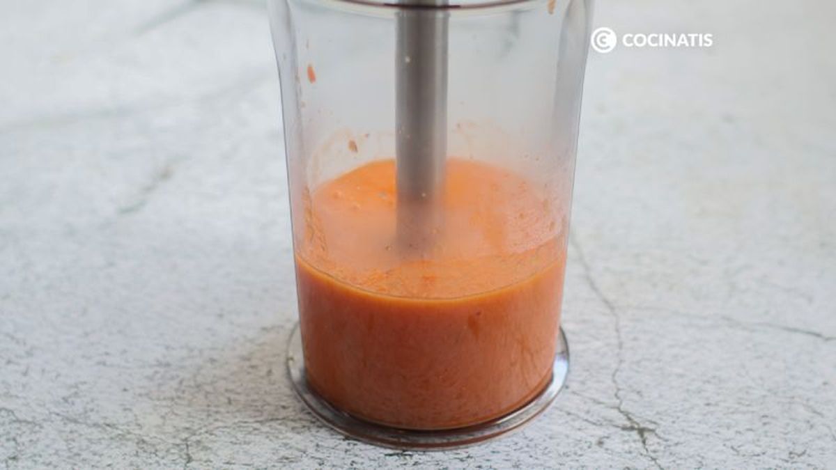 Trituramos la salsa marinera vegana