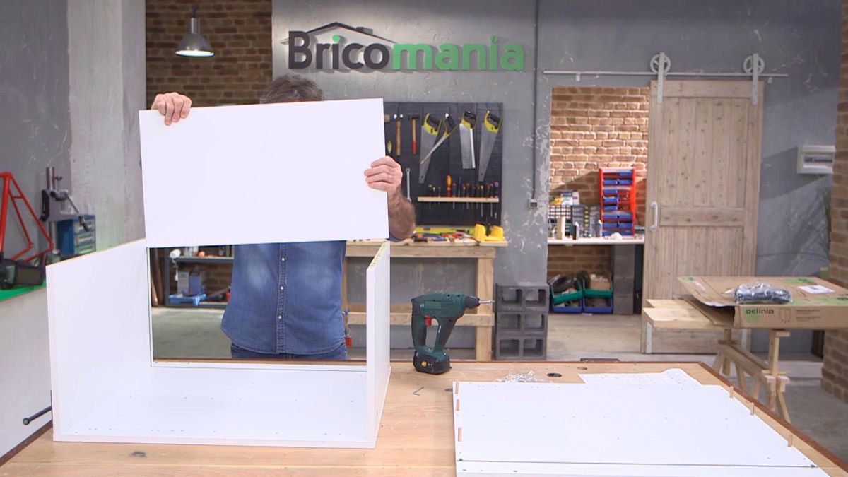 Instalar módulos de cocina en kit paso 1