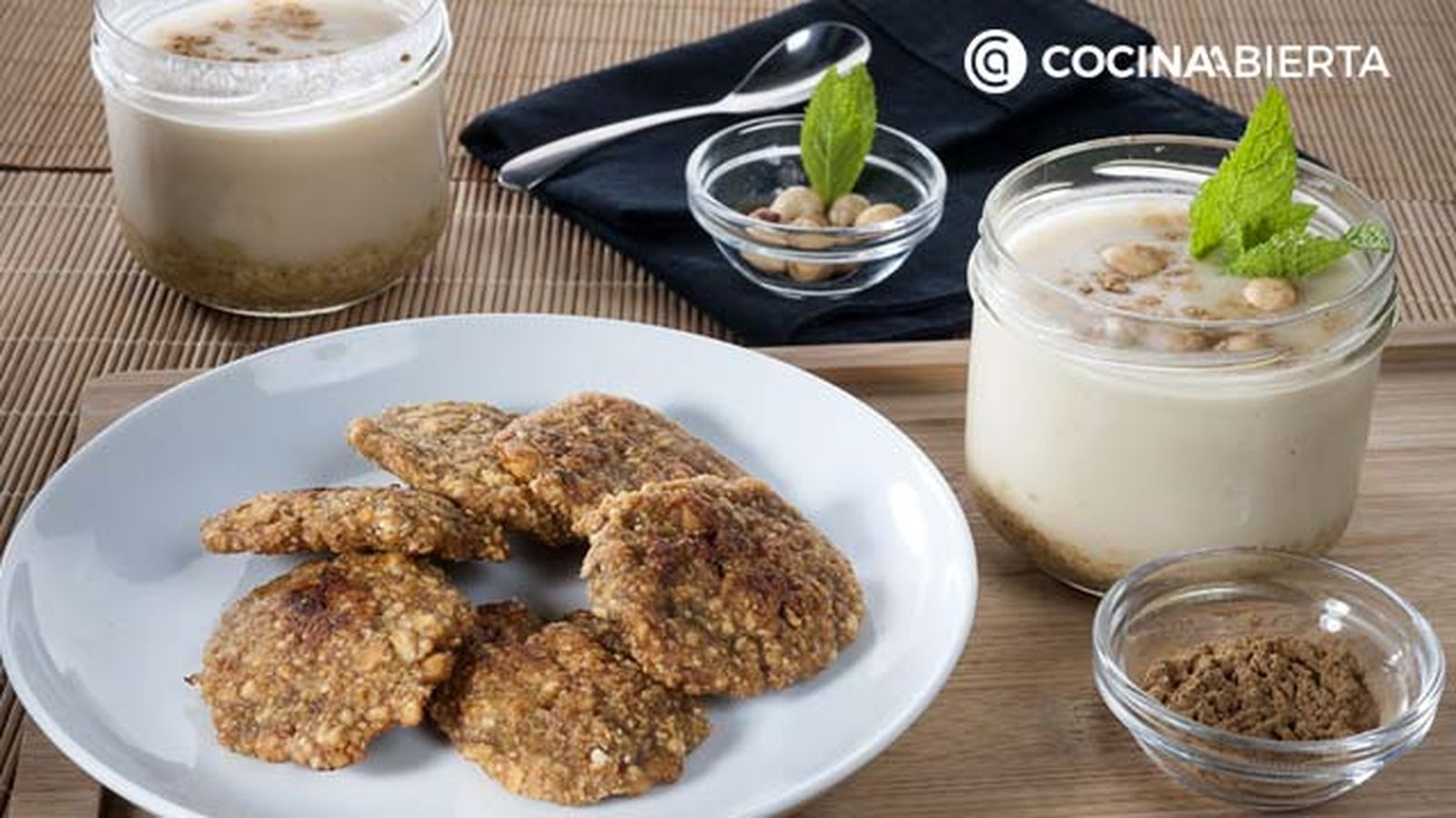 galletas veganas de platano con natillas galletas veganas de platano con natillas