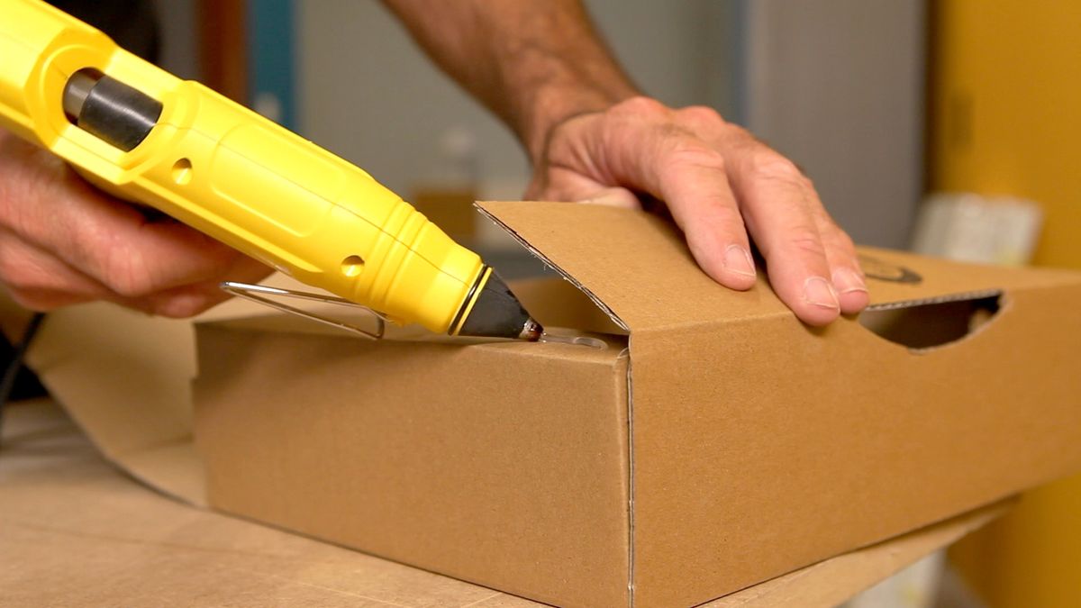 Pistola de cola caliente paso 8