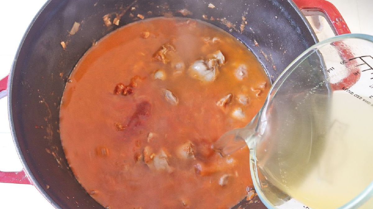 Cómo hacer mollejas de pollo en salsa