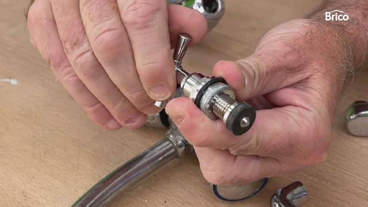 Bricomania 013 arreglar grifo que gotea antiguo paso2