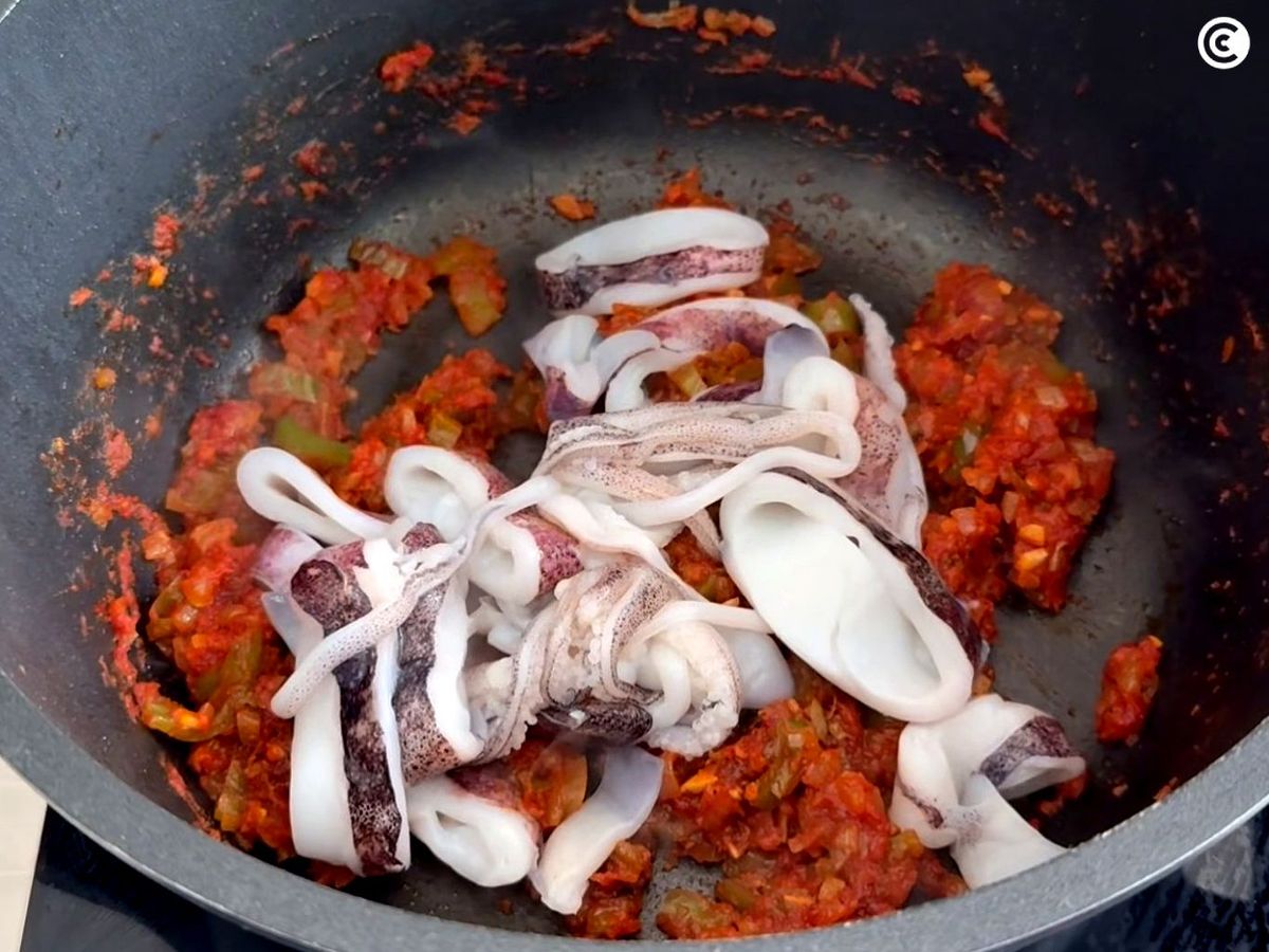 Sofrito para el arroz caldoso de marisco