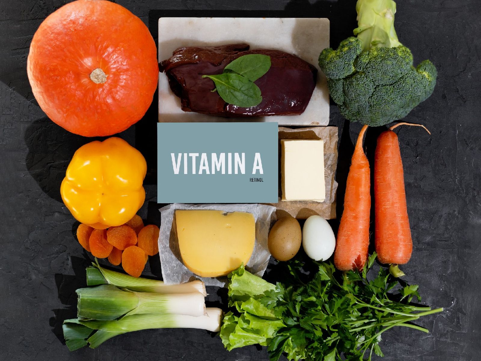 El retinol se encuentra tanto en alimentos de origen animal como de origen vegetal