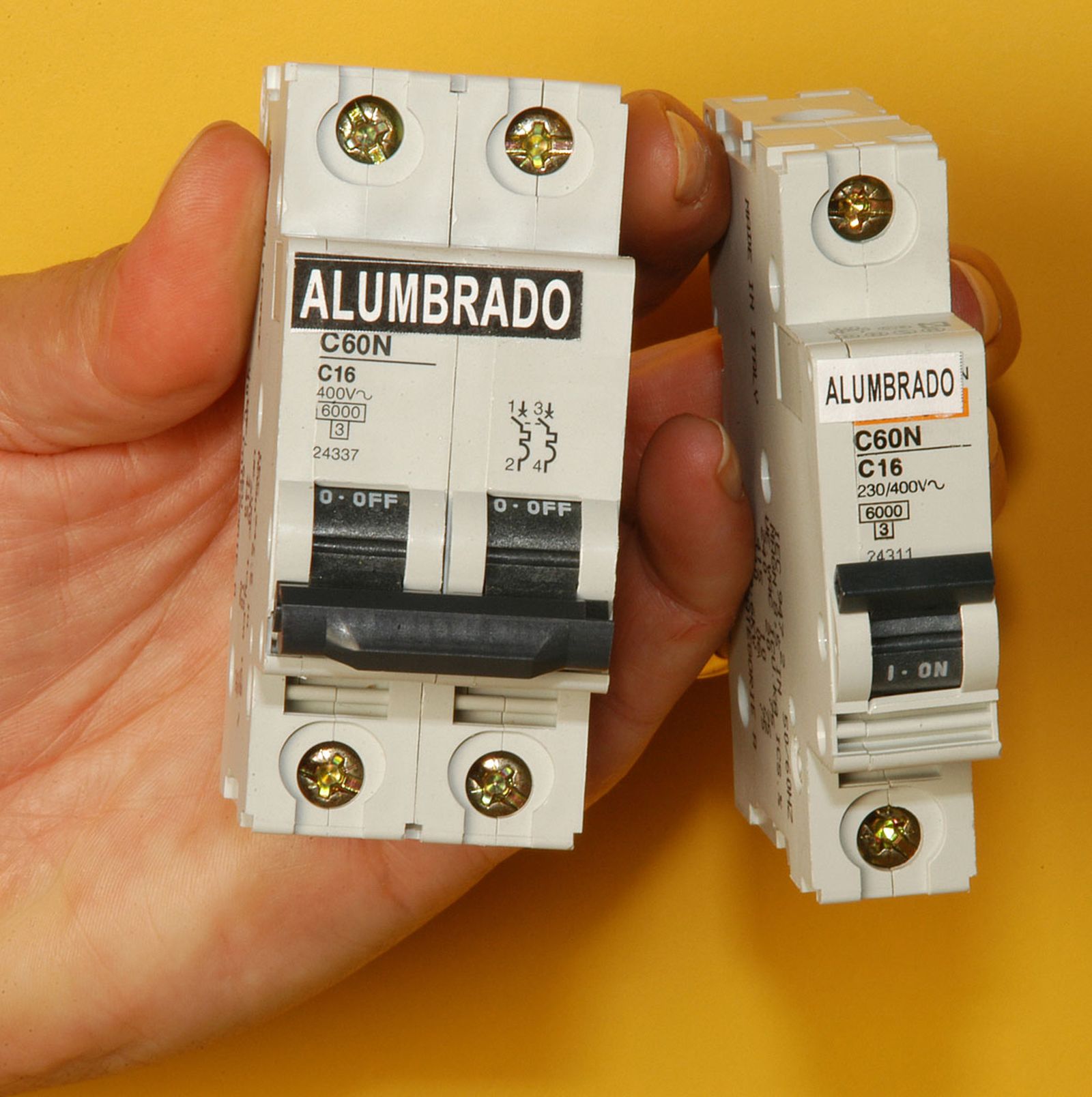 Cómo funciona un magneto térmico paso 6 Cómo funciona un magneto térmico paso 6