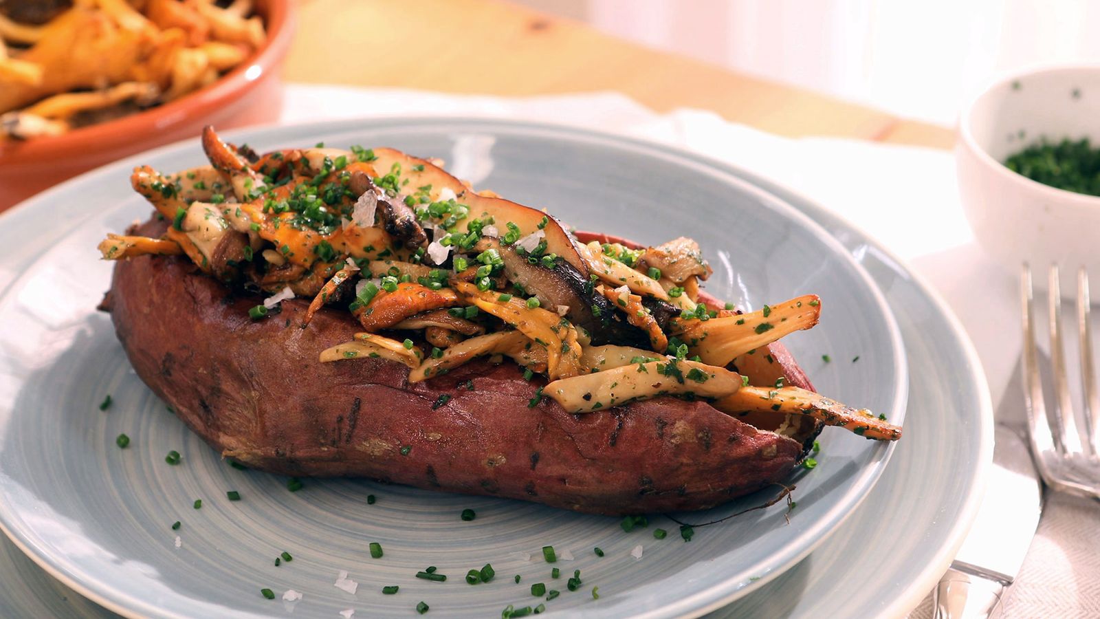 Boniatos rellenos de setas