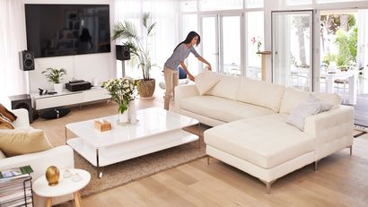 Para lograr un salón equilibrado y agradable hay que usar la simetría